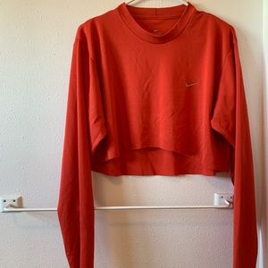 cropped nike long sleeve